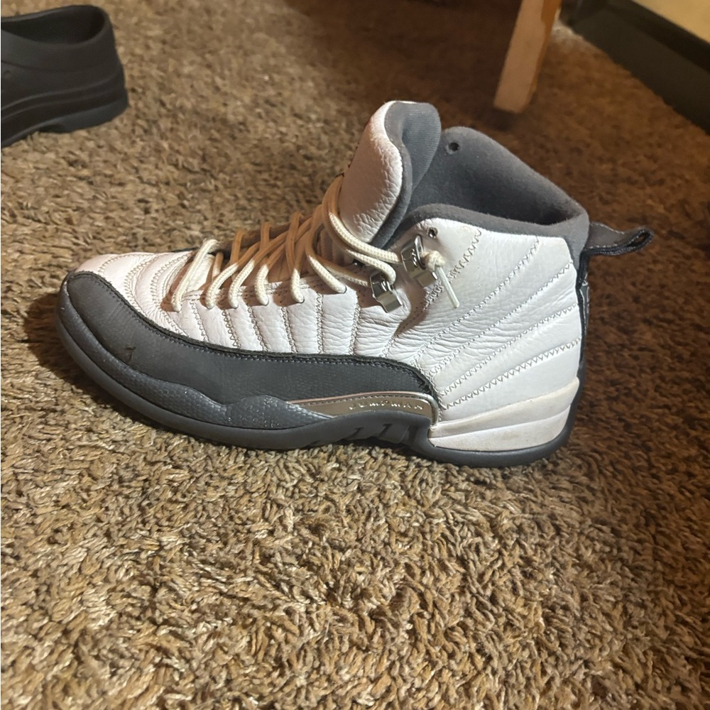 Jordan Men's Shoes - White and Gray